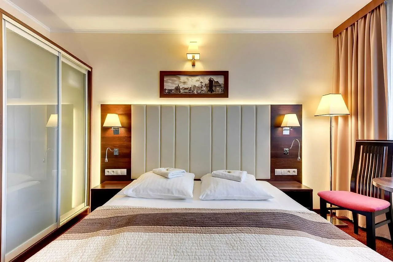Amber Hotel Γκντανσκ